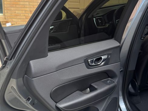 Used 2019 Volvo XC60 T6 Inscription AWD/4WD image 19