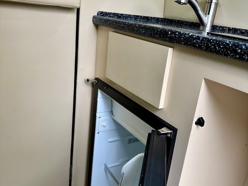 Used 2020 Mercedes-Benz Sprinter 3500 image 22