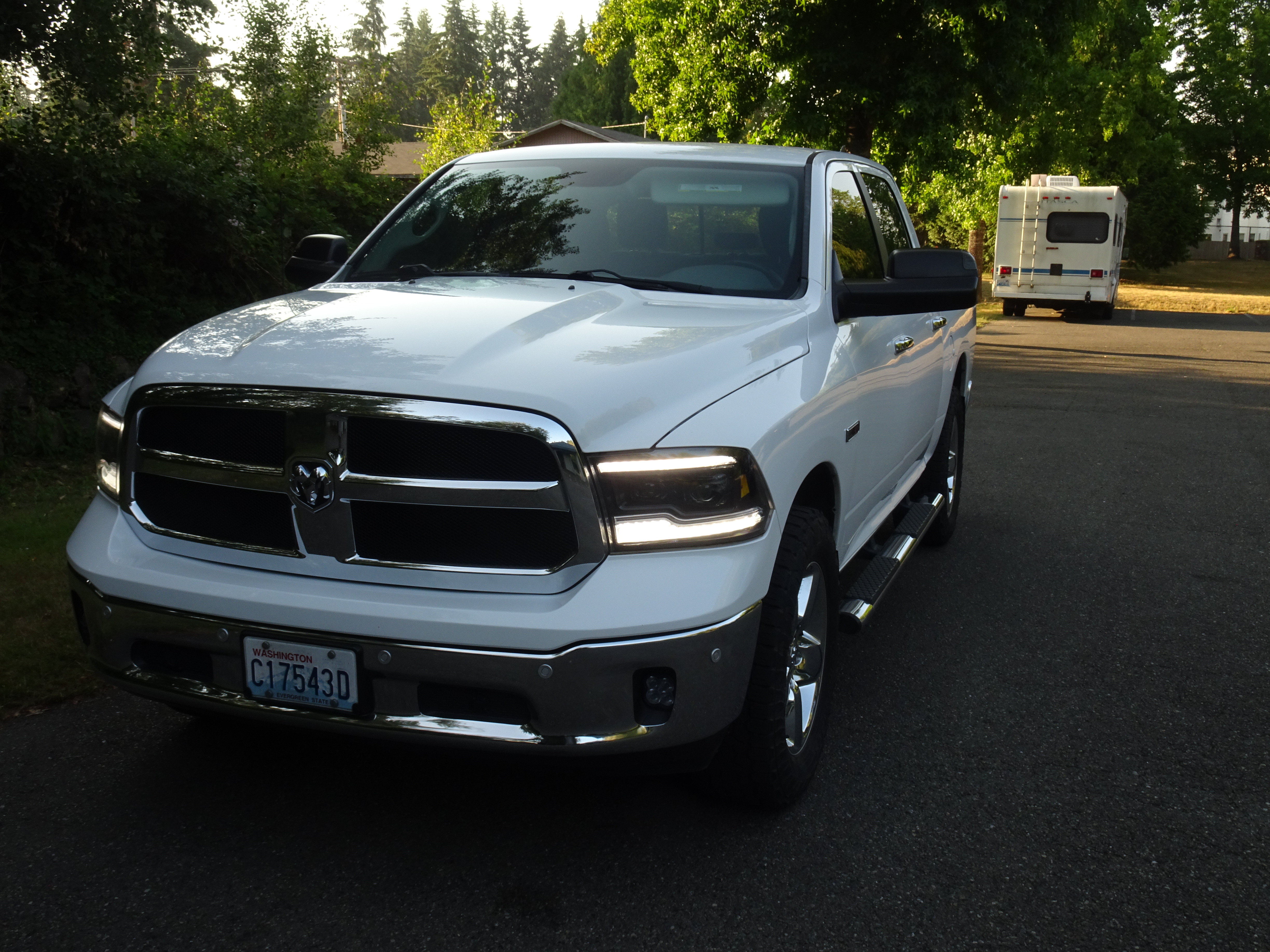 Used 2015 RAM 1500 Big Horn AWD/4WD image 1