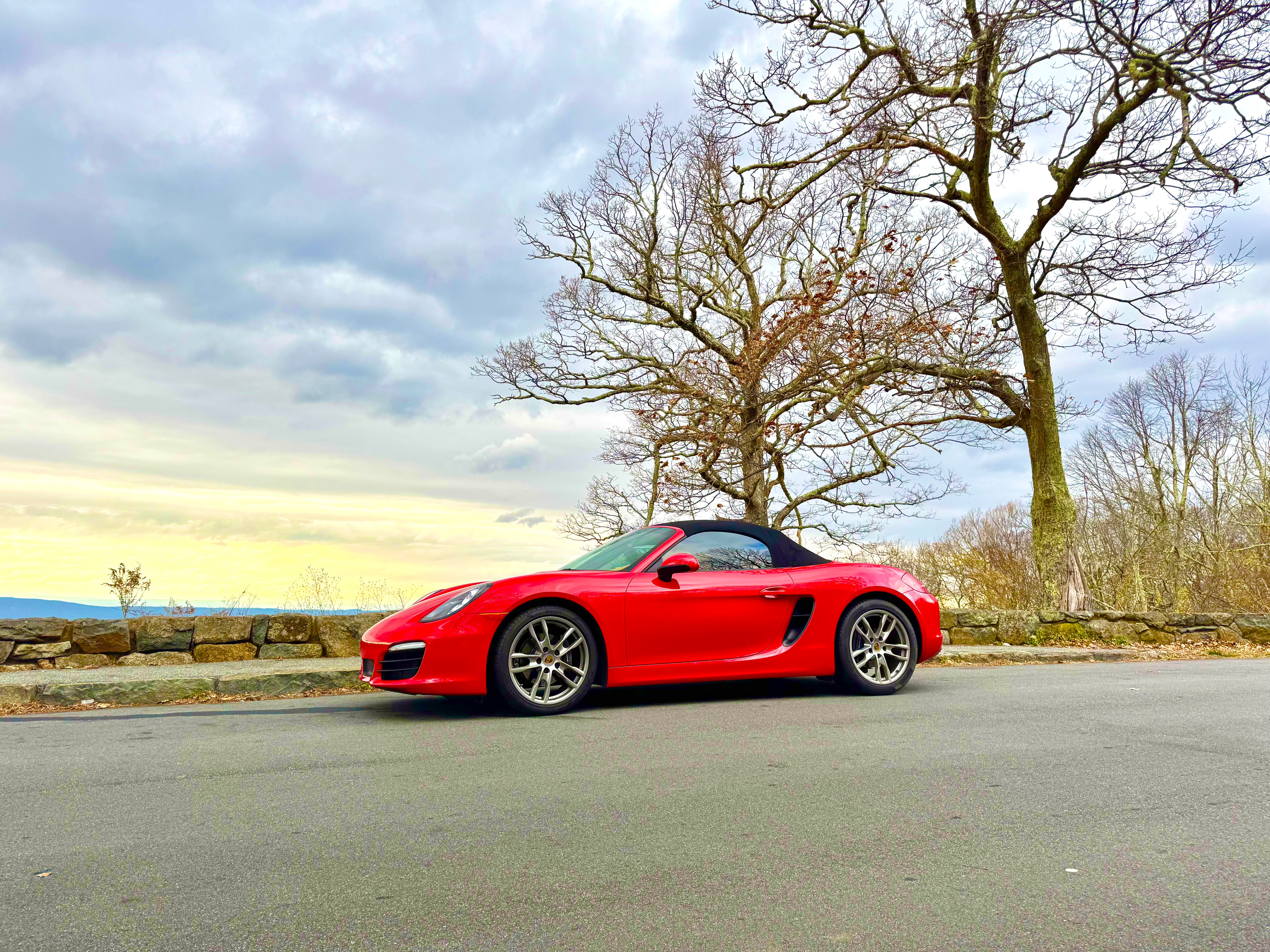 Used 2016 Porsche Boxster RWD image 4