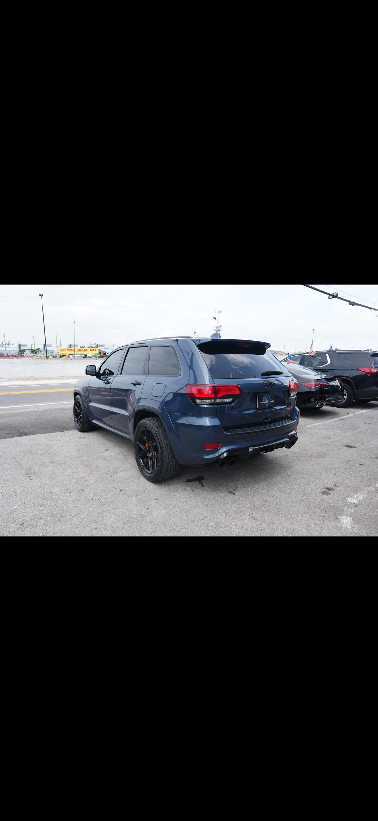 Used 2021 Jeep Grand Cherokee Trackhawk AWD/4WD image 25