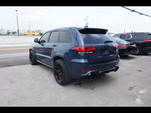 Used 2021 Jeep Grand Cherokee Trackhawk AWD/4WD image 25