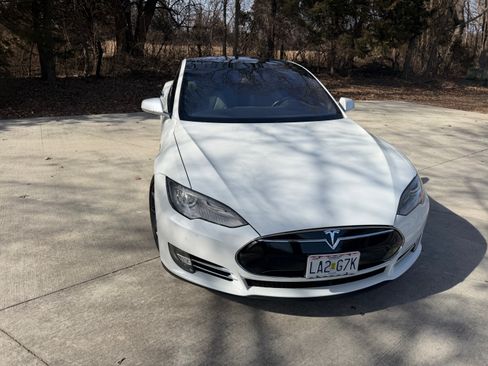 Used 2016 Tesla Model S 90D AWD/4WD image 5