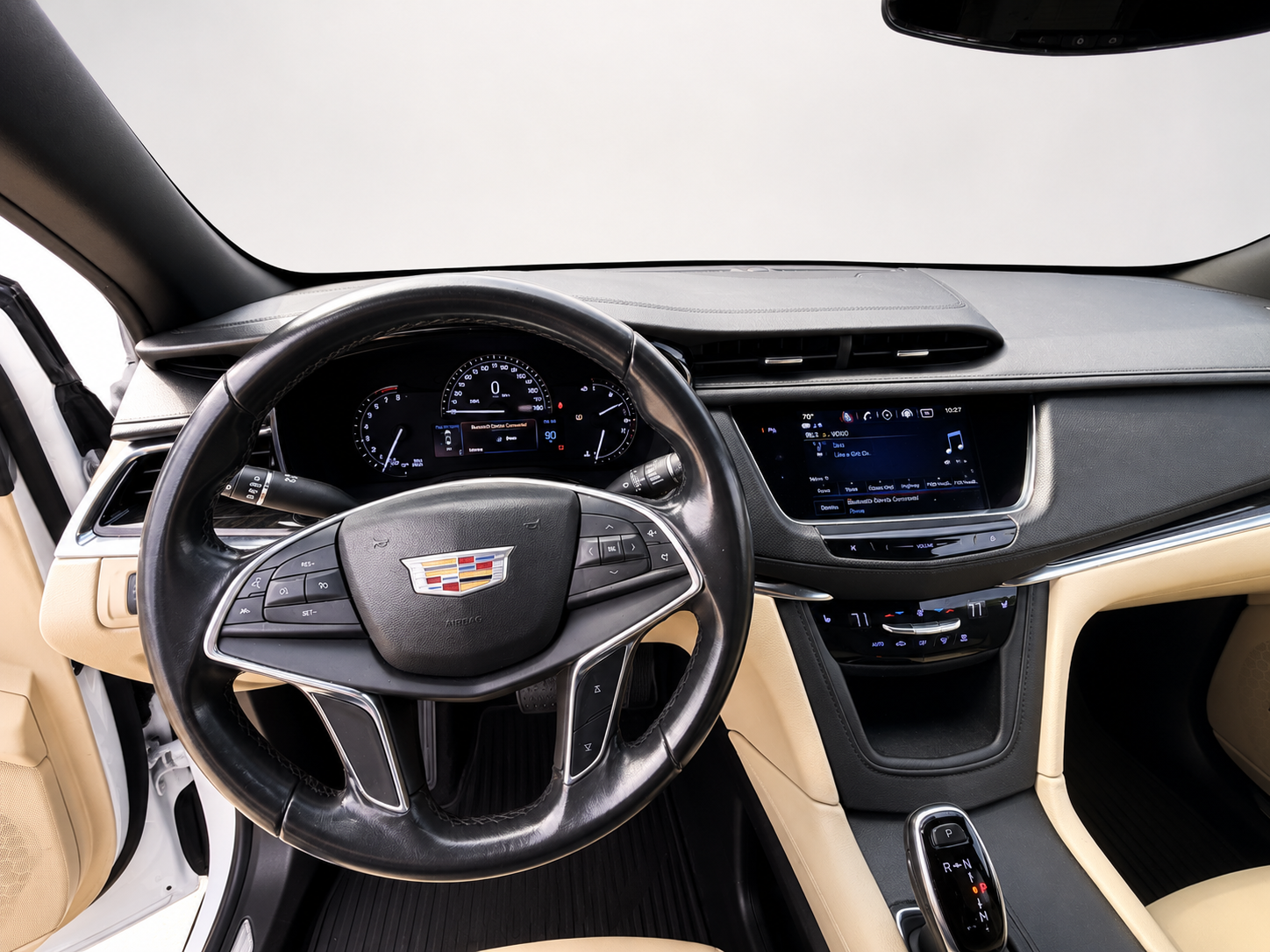 Used 2019 Cadillac XT5 AWD image 9