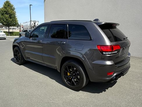 Used 2021 Jeep Grand Cherokee Trackhawk w/ Trailer Tow Group IV AWD/4WD image 12