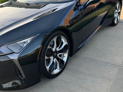 Used 2018 Lexus LC 500 Coupe w/ Sport Package RWD image 2