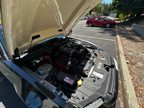 Used 2013 Ford Mustang GT Premium w/ Electronics Pkg image 6