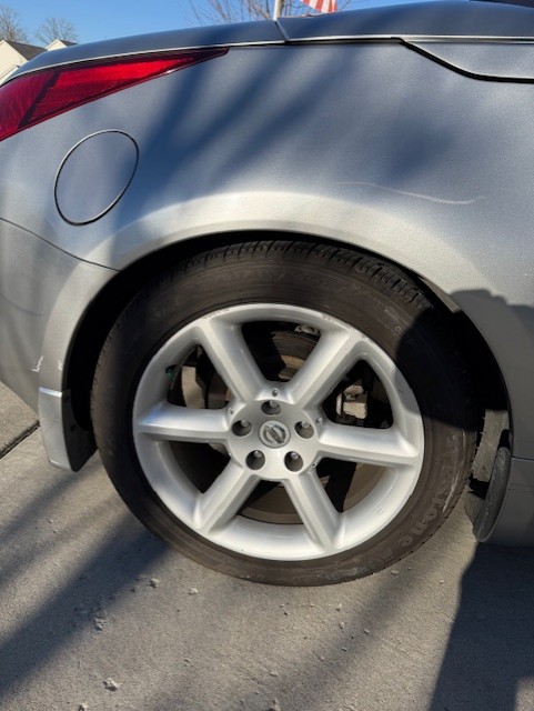 Used 2004 Nissan 350Z Touring RWD image 15