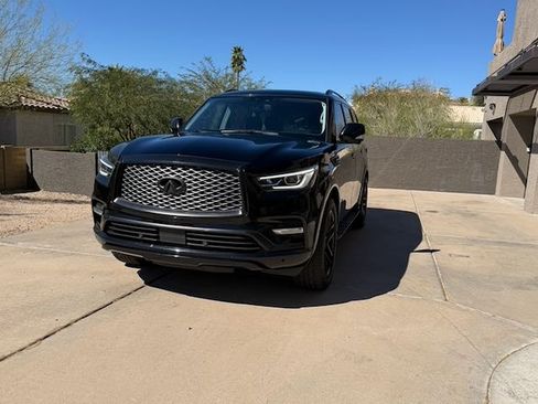 Used 2019 INFINITI QX80 Luxe w/ Proassist Package image 2