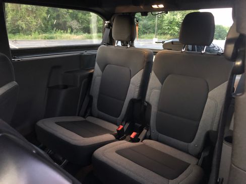 Used 2023 Ford Bronco 2-Door w/ Sasquatch Package image 16