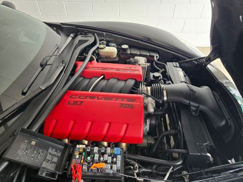 Used 2008 Chevrolet Corvette Z06 w/ Preferred Equipment Group image 5