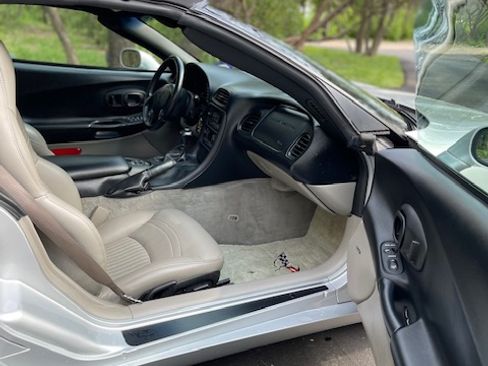 Used 2003 Chevrolet Corvette Convertible w/ Preferred Equipment Group1 image 2