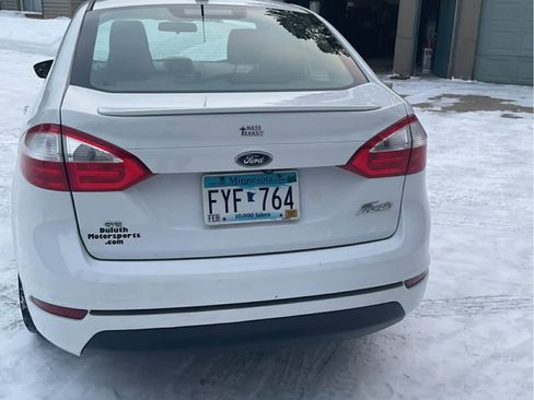 Used 2019 Ford Fiesta SE w/ Equipment Group 201A image 4
