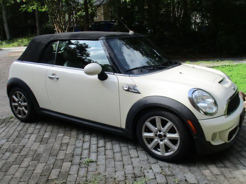 Used 2012 MINI Cooper S image 17