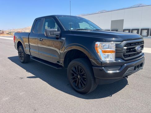 Used 2022 Ford F150 XL w/ Equipment Group 101A High AWD/4WD image 16