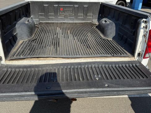 Used 2003 Ford F250 XLT RWD image 9