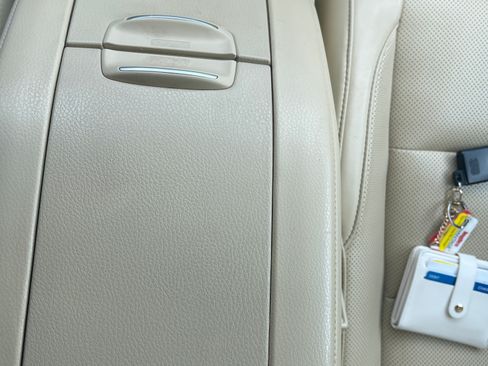 Used 2016 Toyota Highlander Limited Platinum image 30