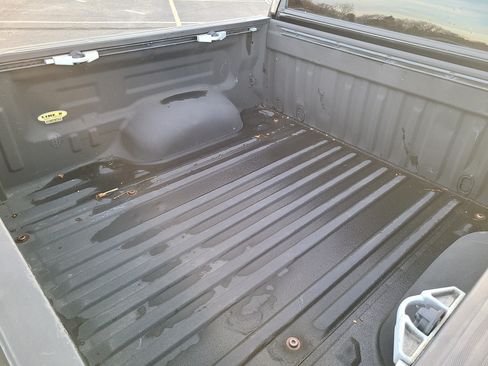 Used 2011 Toyota Tundra Limited image 15