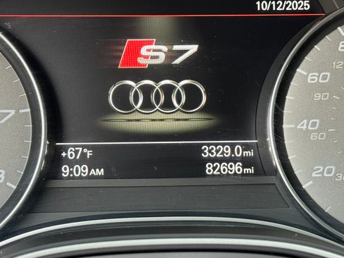 Used 2013 Audi S7 Prestige w/ Innovation Pkg image 2