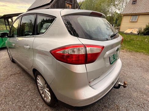 Used 2013 Ford C-MAX SEL FWD image 8
