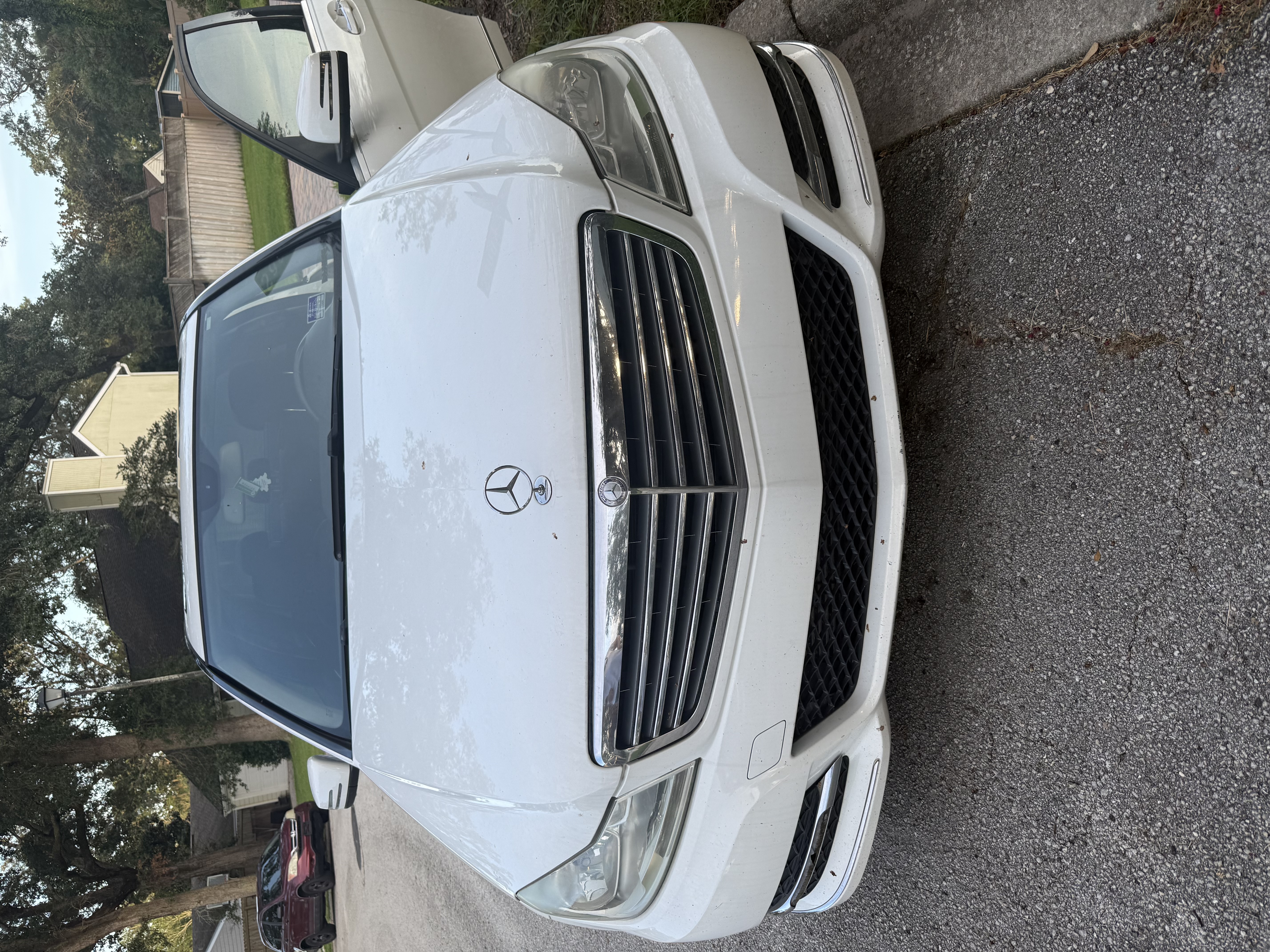 Used 2014 Mercedes-Benz C 250 Sedan image 5