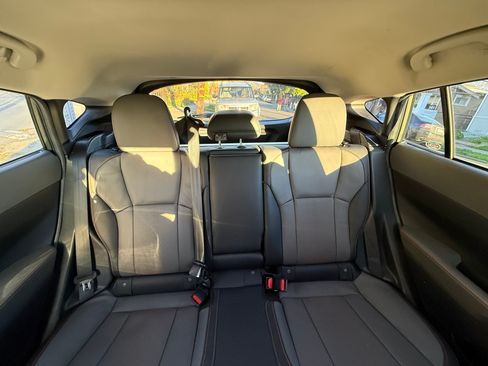 Used 2025 Subaru Crosstrek 2.5i Limited w/ Popular Package #4A image 9