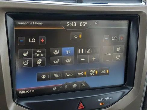Used 2014 Lincoln MKX AWD w/ Equipment Group 101A image 24