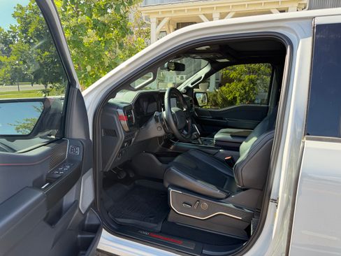 Used 2024 Ford F150 Raptor AWD/4WD image 13