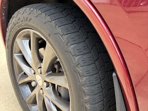 Used 2018 Dodge Durango GT AWD/4WD image 12