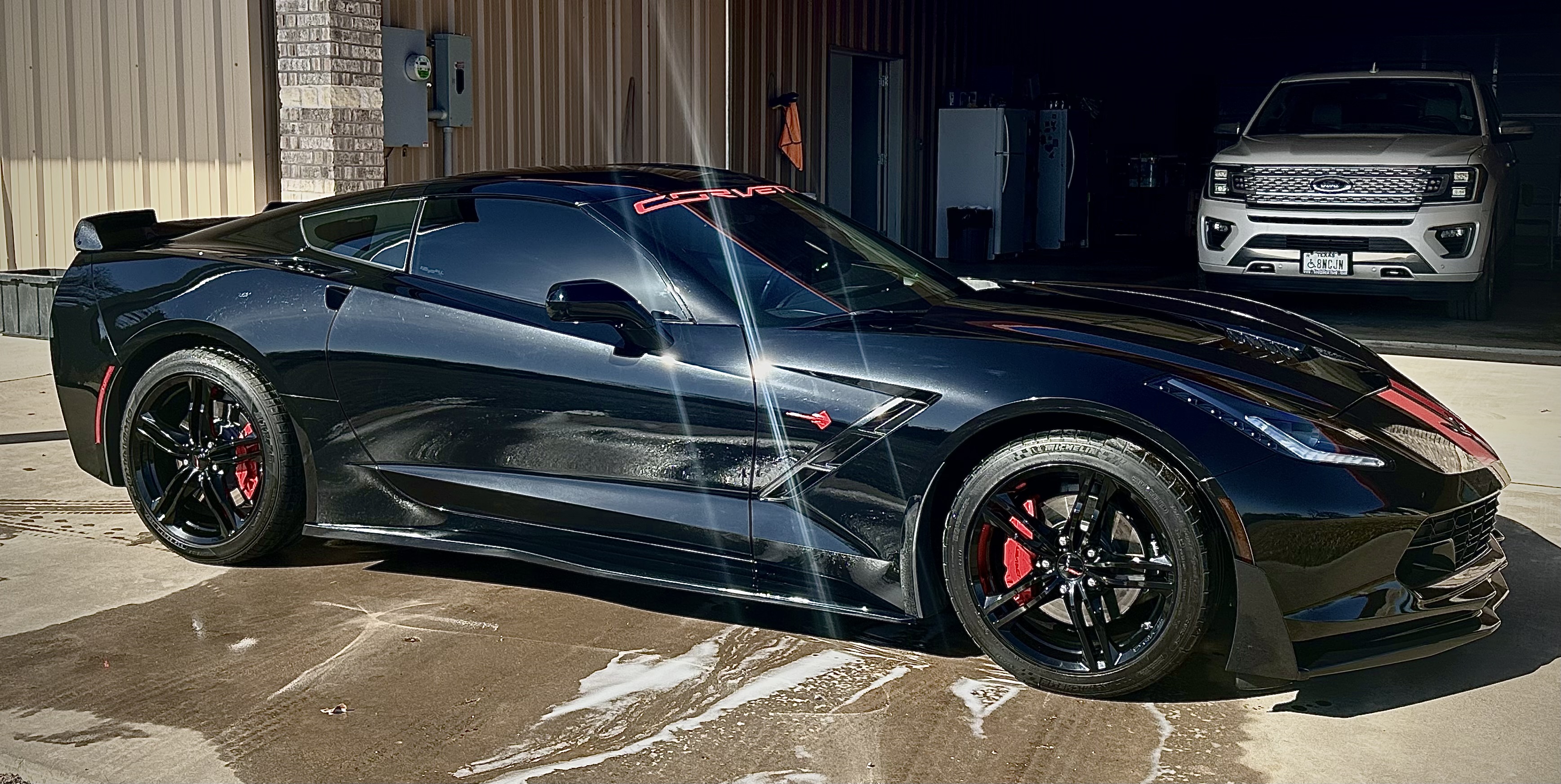 Used 2016 Chevrolet Corvette Stingray Coupe w/ Battery Protection Package RWD image 1