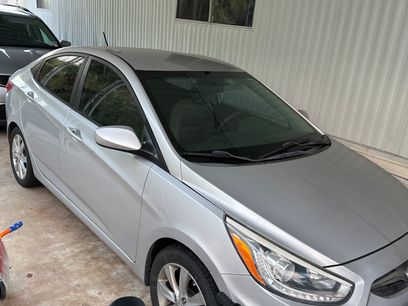 Used 2014 Hyundai Accent GLS w/ Option Group 2