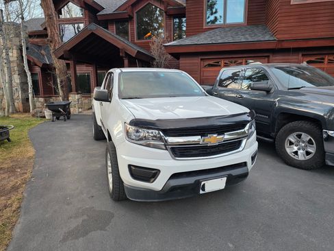 Used 2019 Chevrolet Colorado W/T w/ WT Convenience Package image 5