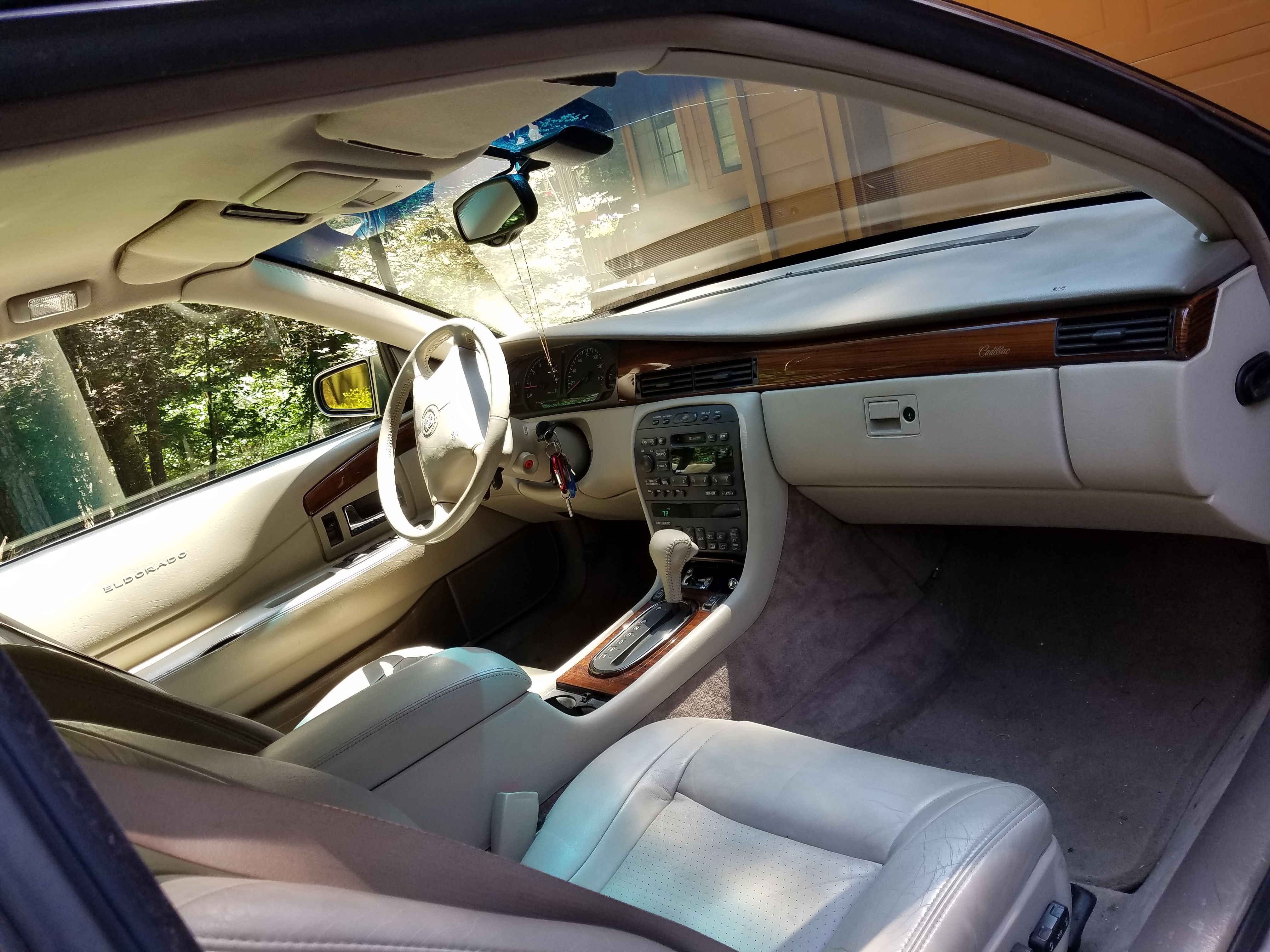 Used 1997 Cadillac Eldorado Touring FWD image 17