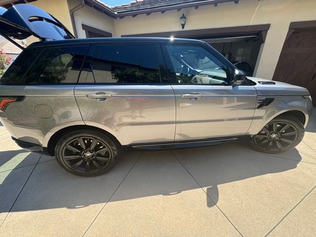 Used 2020 Land Rover Range Rover Sport HSE AWD/4WD image 8