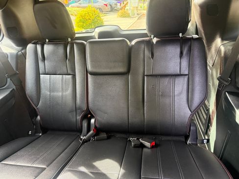 Used 2014 Dodge Grand Caravan R/T image 9