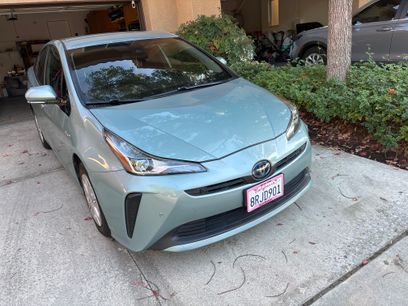 Used 2020 Toyota Prius LE