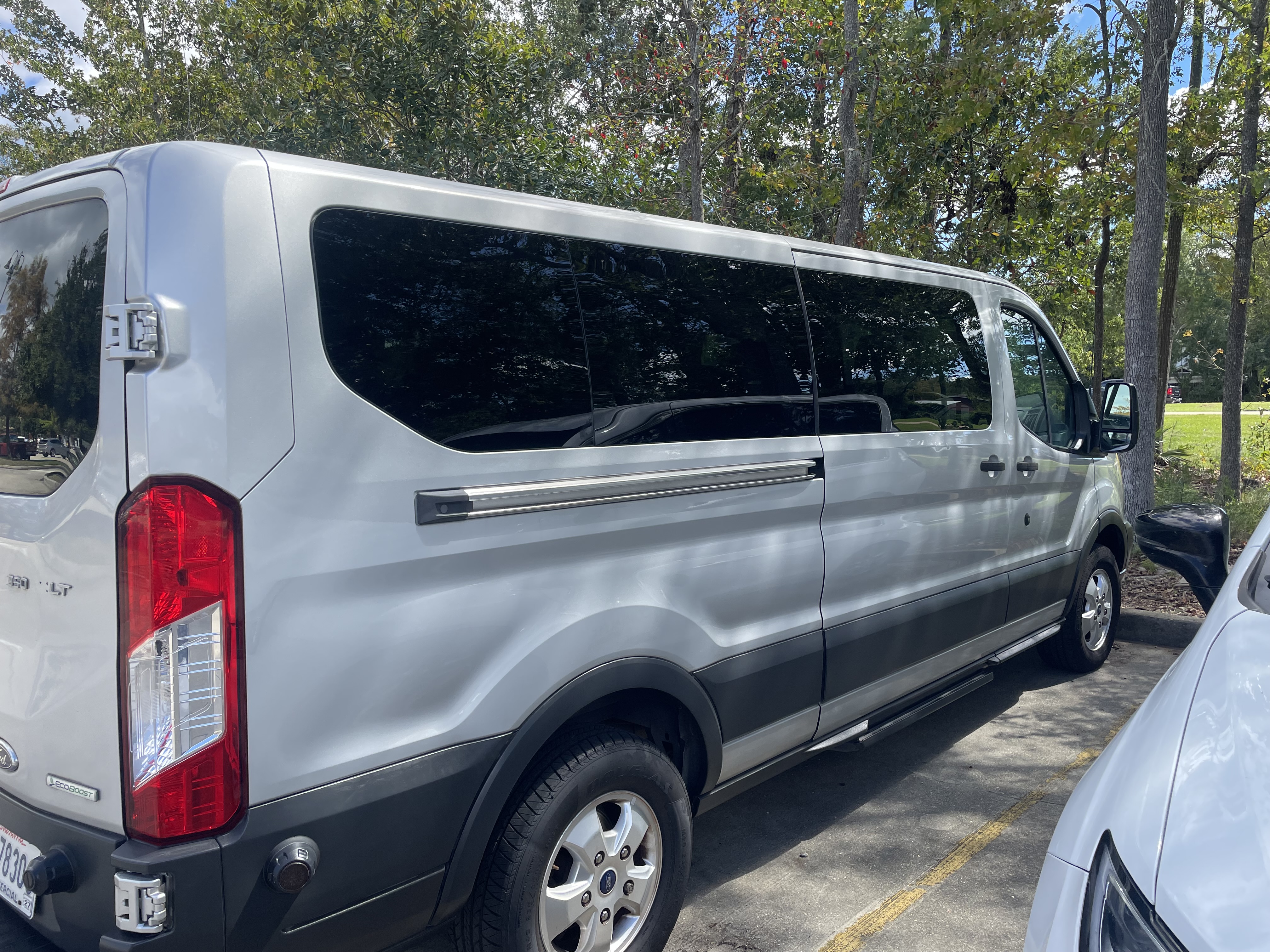 Used 2018 Ford Transit 350 XLT RWD image 2