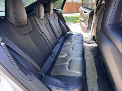 Used 2015 Tesla Model S 85D AWD/4WD image 13
