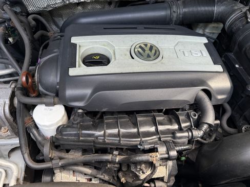 Used 2012 Volkswagen Tiguan SE AWD/4WD image 15