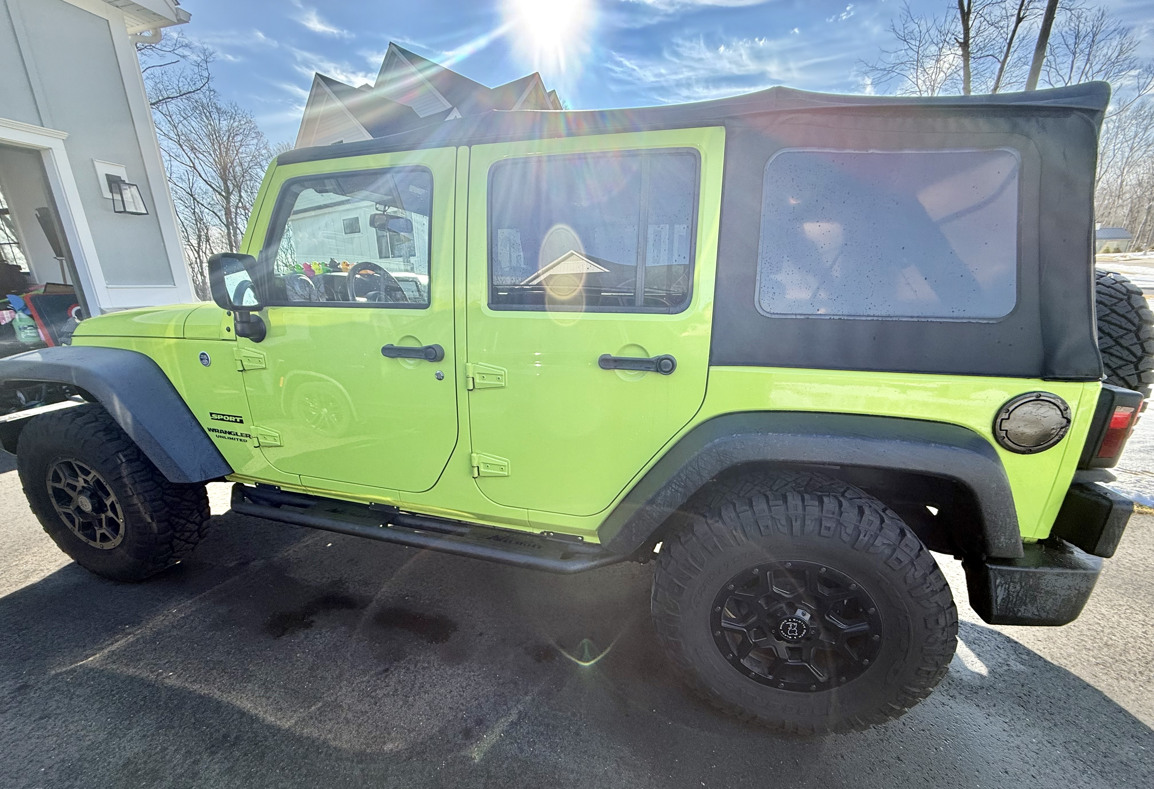 Used 2017 Jeep Wrangler Unlimited Sport w/ Quick Order Package 23S AWD/4WD image 4
