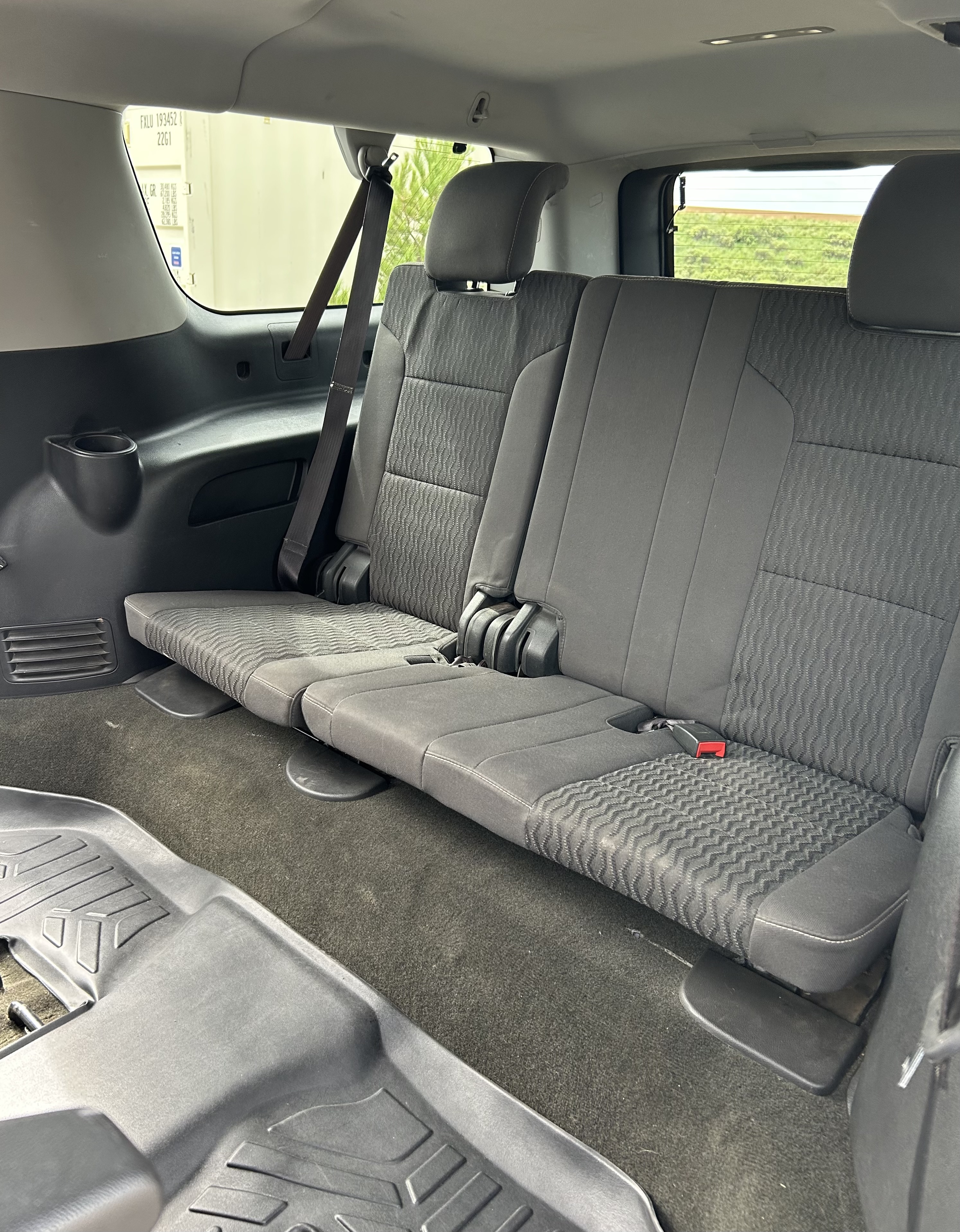 Used 2016 GMC Yukon XL SLE w/ Convenience Package RWD image 14