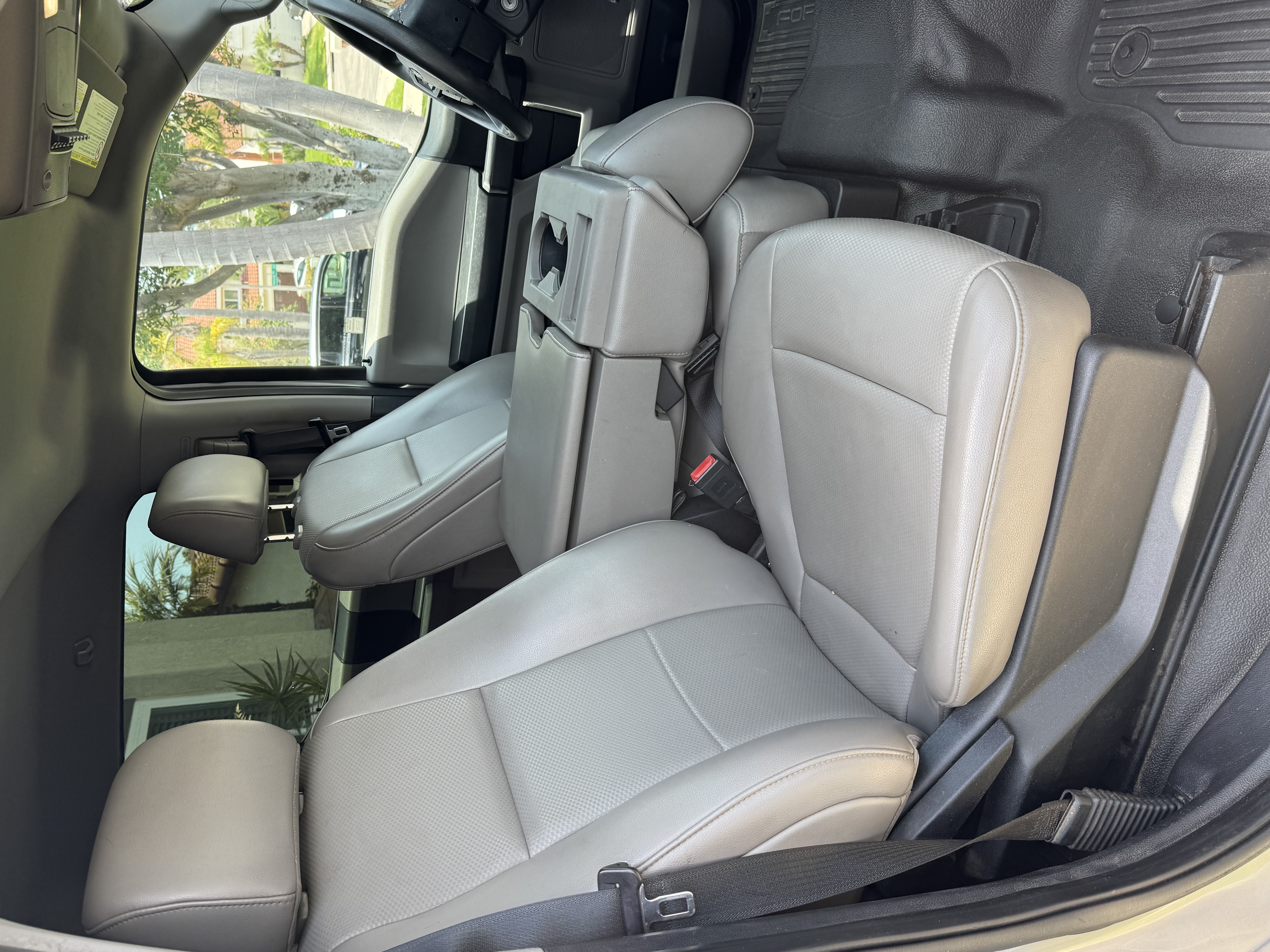 Used 2020 Ford F350 XL w/ STX Appearance Package AWD/4WD image 8
