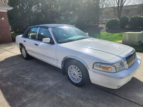 Used 2007 Mercury Grand Marquis LS image 18