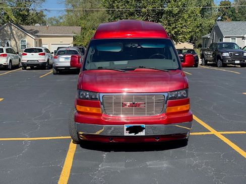 Used 2006 GMC Savana 1500 w/ Preferred Equipment Group image 6