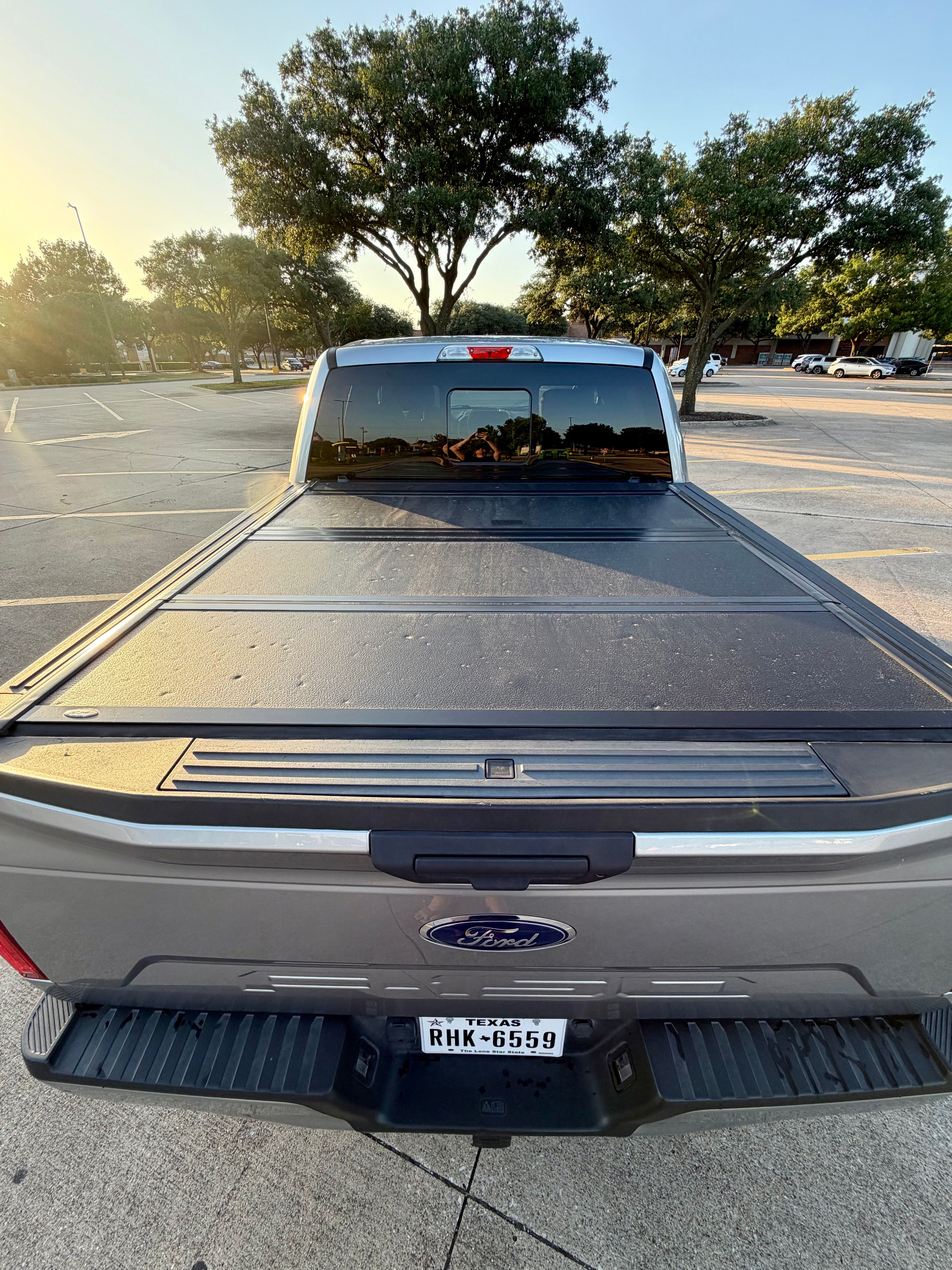 Used 2020 Ford F150 XLT w/ Equipment Group 302A Luxury AWD/4WD image 12