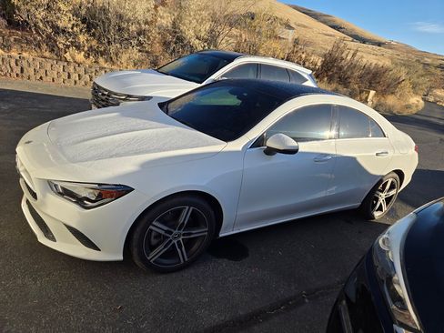 Used 2021 Mercedes-Benz CLA 250 image 1