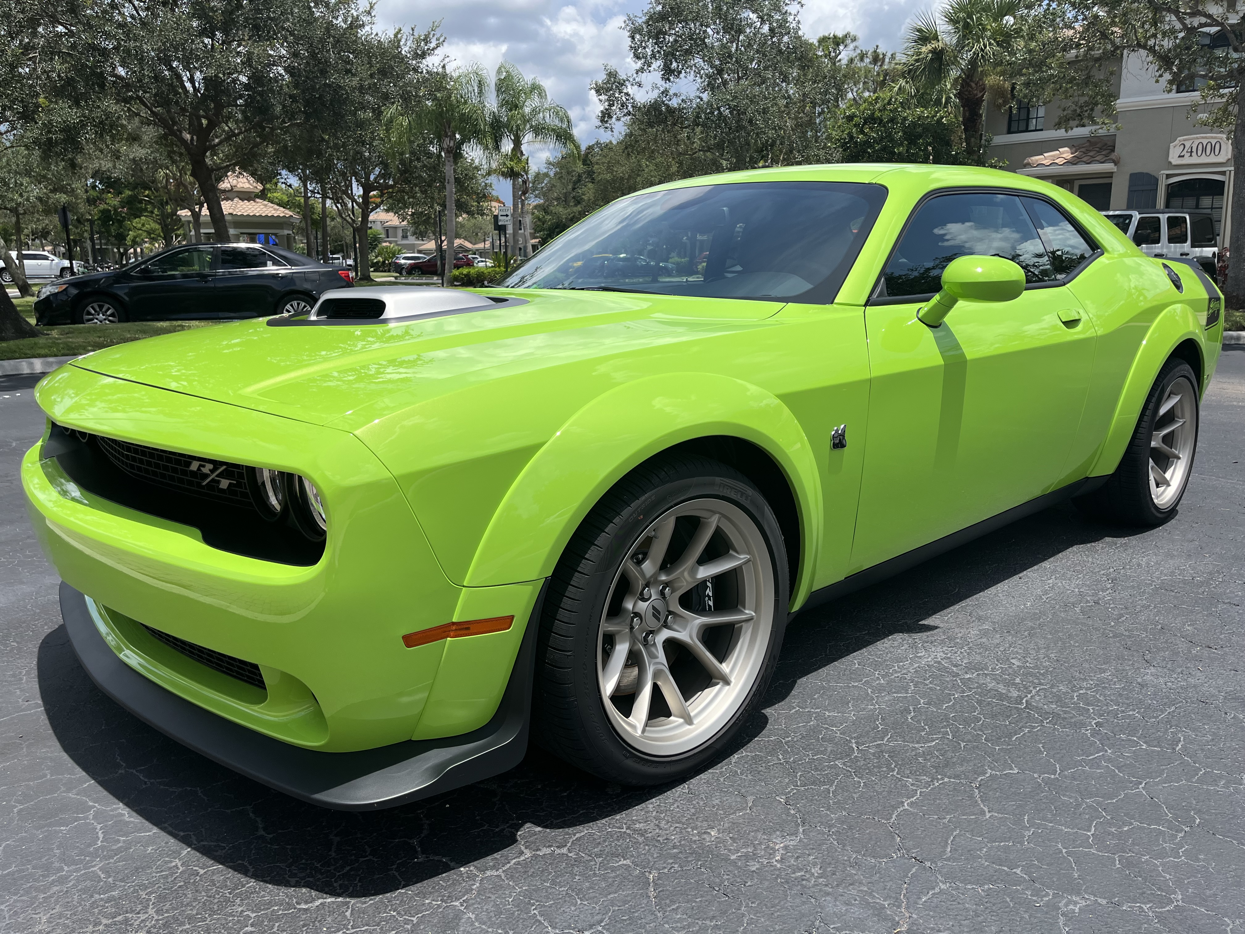 Used 2023 Dodge Challenger R/T Scat Pack RWD image 1
