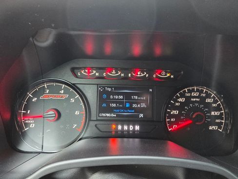 Used 2019 Ford F150 XLT w/ Equipment Group 302A Luxury AWD/4WD image 15