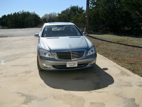 Used 2007 Mercedes-Benz S 550 image 2