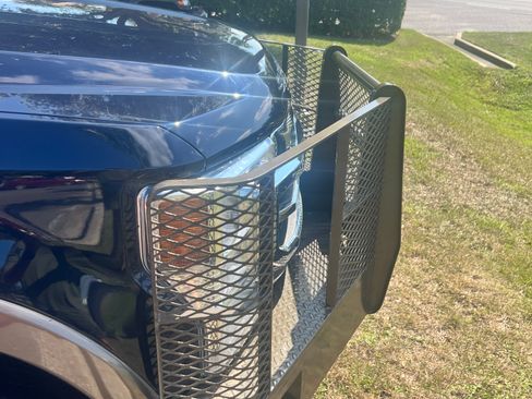 Used 2021 Ford F250 Lariat w/ Lariat Ultimate Package image 4